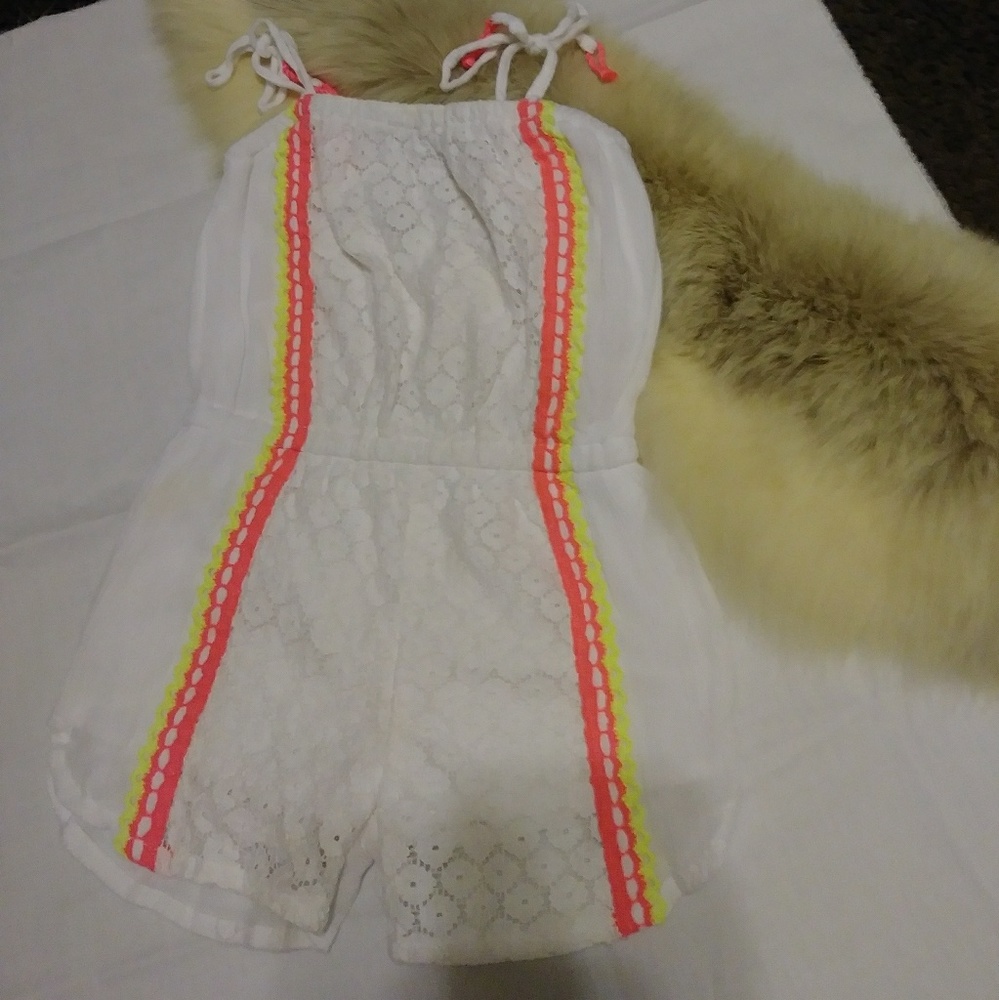 2t white rumper